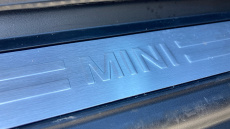 MINI Hatchback 1.5 Cooper Classic II 3dr Petrol Hatchback